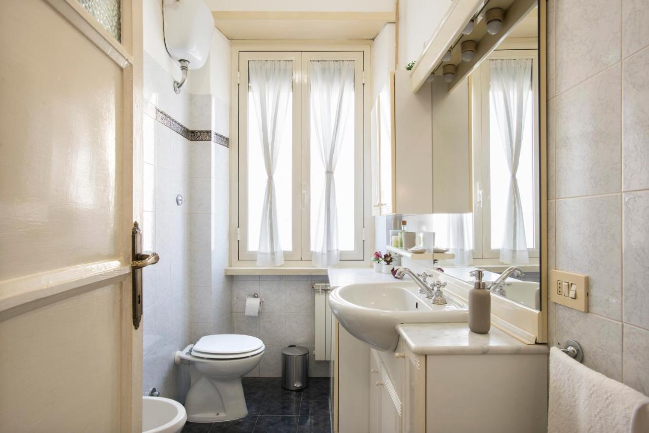 Art Of Living - Suite Elegante Nel Cuore Di Roma Luaran gambar
