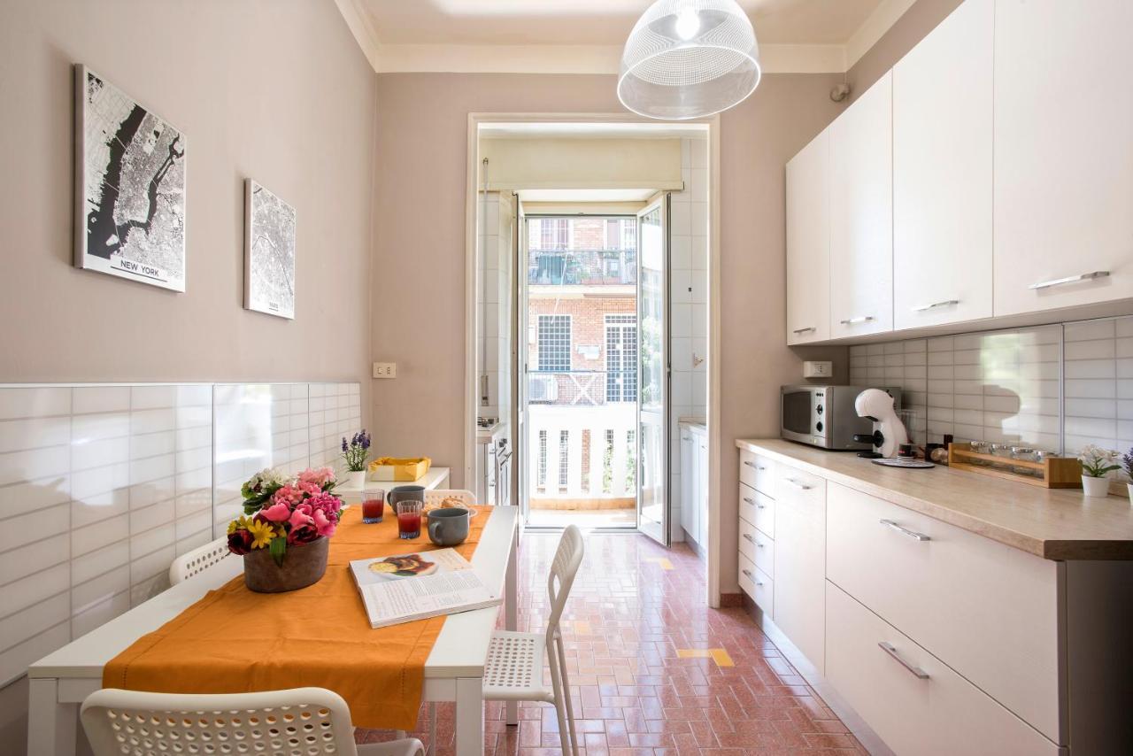 Art Of Living - Suite Elegante Nel Cuore Di Roma Luaran gambar