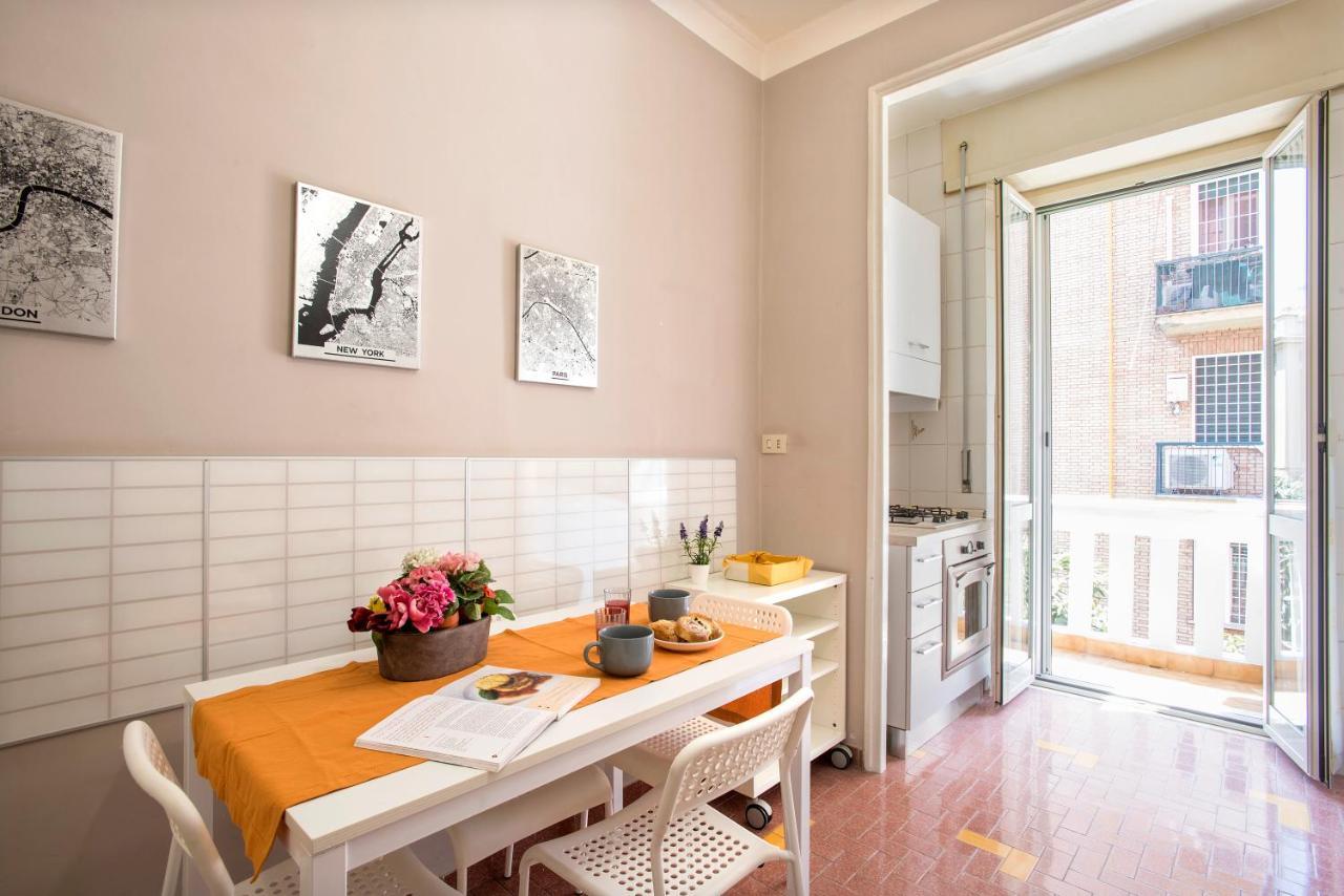 Art Of Living - Suite Elegante Nel Cuore Di Roma Luaran gambar